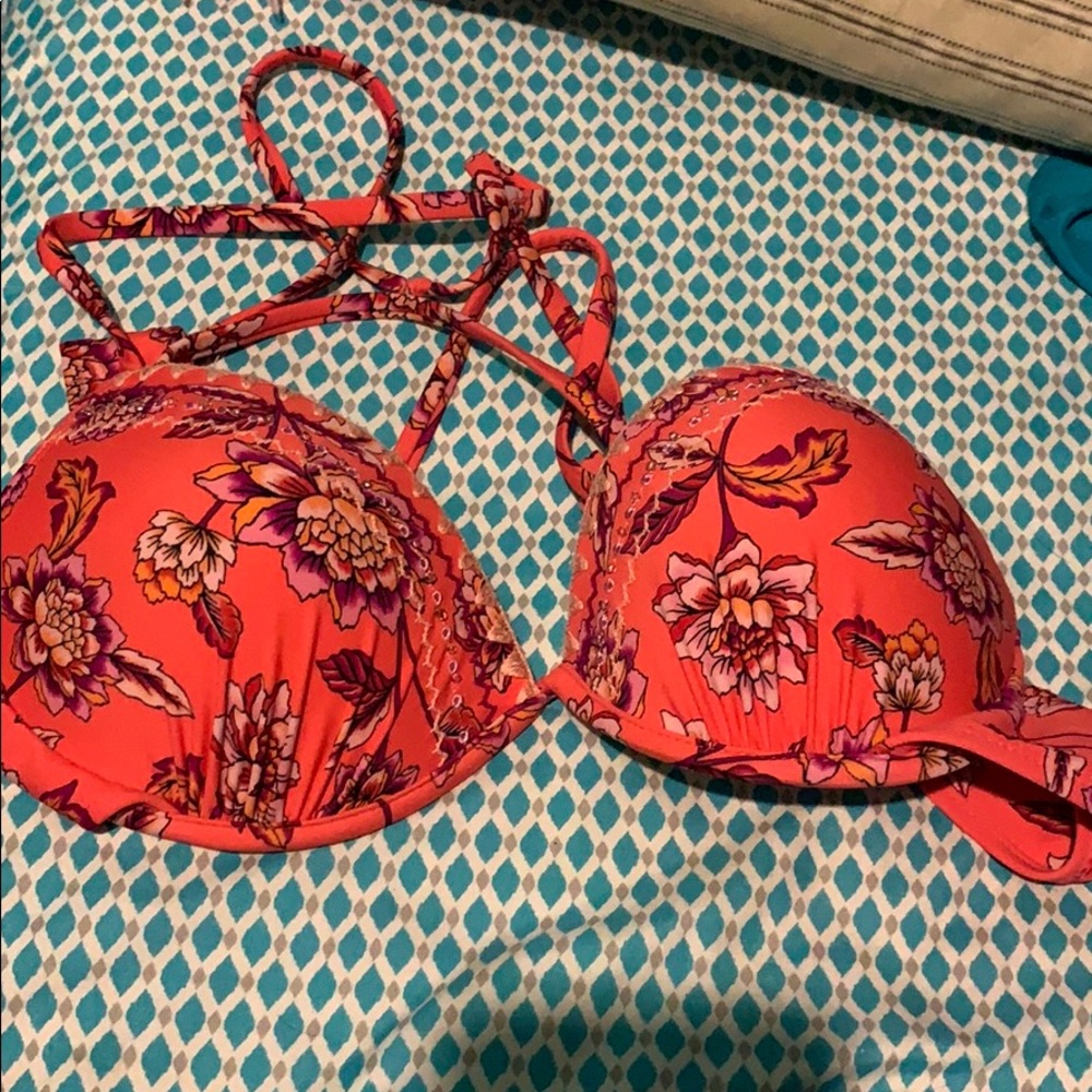 Bathing suit